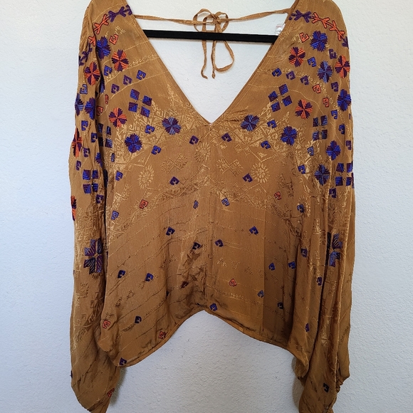 SOLD Free People Music In Time Embellished Sleeve - Picture 5 of 15